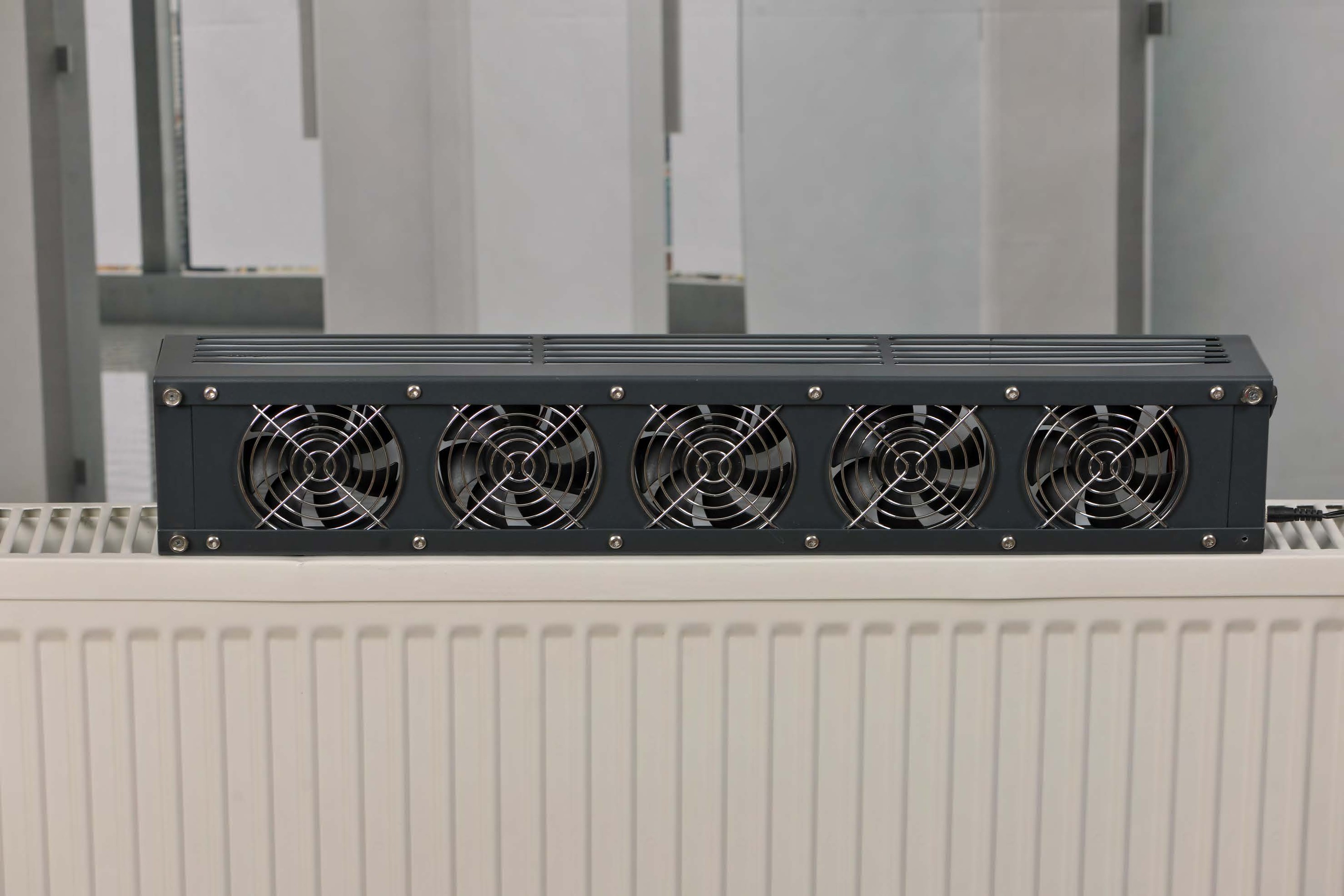 Lumair 50 Heizluftverstärker / Ventilator - für Raumgrösse bis 35 m2 - Passend für alle gängigen Heizkörper - Made in Germany Lumair 50 Heizluftverstärker / Ventilator - für Raumgrösse bis 35 m2 - Passend für alle gängigen Heizkörper - Made in Germany